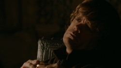extant_GameOfThrones_2x03-WhatIsDeadMayNeverDie_4335