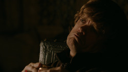 extant_GameOfThrones_2x03-WhatIsDeadMayNeverDie_4341