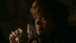extant_GameOfThrones_2x03-WhatIsDeadMayNeverDie_4424