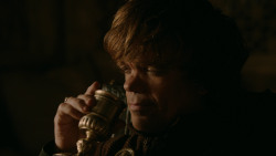 extant_GameOfThrones_2x03-WhatIsDeadMayNeverDie_4425