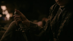extant_GameOfThrones_2x03-WhatIsDeadMayNeverDie_4455