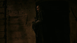 extant_GameOfThrones_2x03-WhatIsDeadMayNeverDie_4476