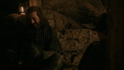 extant_GameOfThrones_2x03-WhatIsDeadMayNeverDie_4528