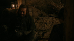 extant_GameOfThrones_2x03-WhatIsDeadMayNeverDie_4531