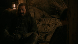 extant_GameOfThrones_2x03-WhatIsDeadMayNeverDie_4537