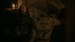 extant_GameOfThrones_2x03-WhatIsDeadMayNeverDie_4542