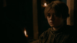 extant_GameOfThrones_2x03-WhatIsDeadMayNeverDie_4546