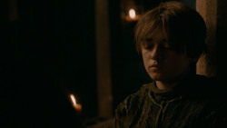 extant_GameOfThrones_2x03-WhatIsDeadMayNeverDie_4555