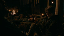extant_GameOfThrones_2x03-WhatIsDeadMayNeverDie_4562