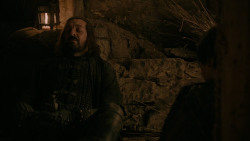 extant_GameOfThrones_2x03-WhatIsDeadMayNeverDie_4575