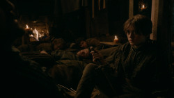extant_GameOfThrones_2x03-WhatIsDeadMayNeverDie_4585