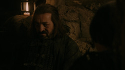 extant_GameOfThrones_2x03-WhatIsDeadMayNeverDie_4669