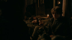 extant_GameOfThrones_2x03-WhatIsDeadMayNeverDie_4681