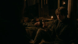 extant_GameOfThrones_2x03-WhatIsDeadMayNeverDie_4685