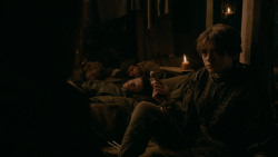 extant_GameOfThrones_2x03-WhatIsDeadMayNeverDie_4687