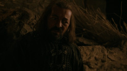 extant_GameOfThrones_2x03-WhatIsDeadMayNeverDie_4697