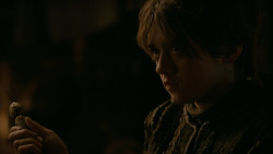 extant_GameOfThrones_2x03-WhatIsDeadMayNeverDie_4722