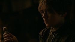 extant_GameOfThrones_2x03-WhatIsDeadMayNeverDie_4726