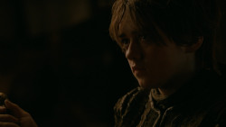extant_GameOfThrones_2x03-WhatIsDeadMayNeverDie_4745