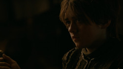 extant_GameOfThrones_2x03-WhatIsDeadMayNeverDie_4746