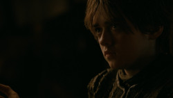 extant_GameOfThrones_2x03-WhatIsDeadMayNeverDie_4758