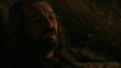 extant_GameOfThrones_2x03-WhatIsDeadMayNeverDie_4772