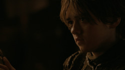 extant_GameOfThrones_2x03-WhatIsDeadMayNeverDie_4778
