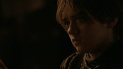 extant_GameOfThrones_2x03-WhatIsDeadMayNeverDie_4788