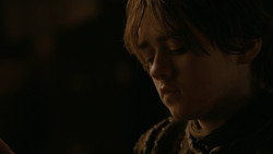 extant_GameOfThrones_2x03-WhatIsDeadMayNeverDie_4789
