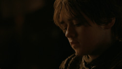 extant_GameOfThrones_2x03-WhatIsDeadMayNeverDie_4795