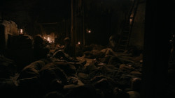 extant_GameOfThrones_2x03-WhatIsDeadMayNeverDie_4894