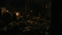extant_GameOfThrones_2x03-WhatIsDeadMayNeverDie_4895
