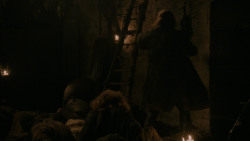 extant_GameOfThrones_2x03-WhatIsDeadMayNeverDie_4914