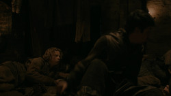 extant_GameOfThrones_2x03-WhatIsDeadMayNeverDie_4917