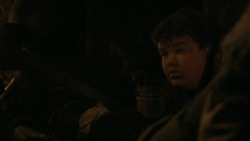 extant_GameOfThrones_2x03-WhatIsDeadMayNeverDie_4918