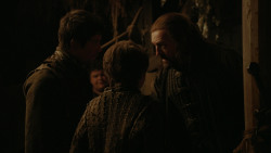 extant_GameOfThrones_2x03-WhatIsDeadMayNeverDie_4930
