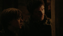 extant_GameOfThrones_2x03-WhatIsDeadMayNeverDie_4935