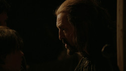 extant_GameOfThrones_2x03-WhatIsDeadMayNeverDie_4938