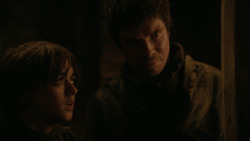 extant_GameOfThrones_2x03-WhatIsDeadMayNeverDie_4943