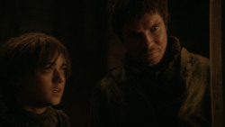 extant_GameOfThrones_2x03-WhatIsDeadMayNeverDie_4944