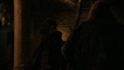 extant_GameOfThrones_2x03-WhatIsDeadMayNeverDie_4945