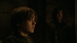 extant_GameOfThrones_2x03-WhatIsDeadMayNeverDie_4955