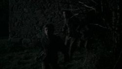 extant_GameOfThrones_2x03-WhatIsDeadMayNeverDie_4980