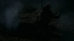 extant_GameOfThrones_2x03-WhatIsDeadMayNeverDie_4983