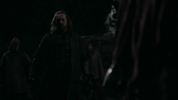 extant_GameOfThrones_2x03-WhatIsDeadMayNeverDie_5030