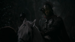 extant_GameOfThrones_2x03-WhatIsDeadMayNeverDie_5041