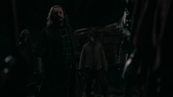 extant_GameOfThrones_2x03-WhatIsDeadMayNeverDie_5054