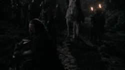 extant_GameOfThrones_2x03-WhatIsDeadMayNeverDie_5069