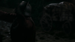 extant_GameOfThrones_2x03-WhatIsDeadMayNeverDie_5080