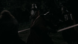 extant_GameOfThrones_2x03-WhatIsDeadMayNeverDie_5082